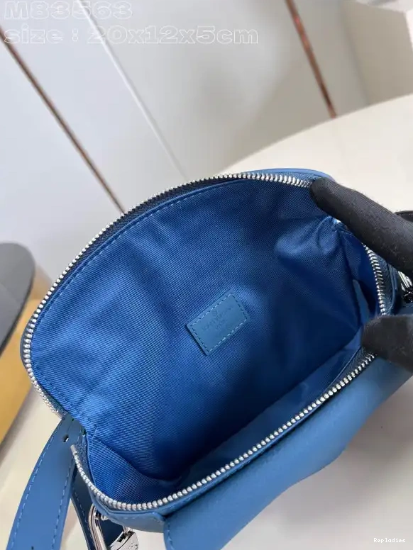 Repzbay Wearable Wallet-20*12*5.5CM LOUIS Pilot VUITTON 0508
